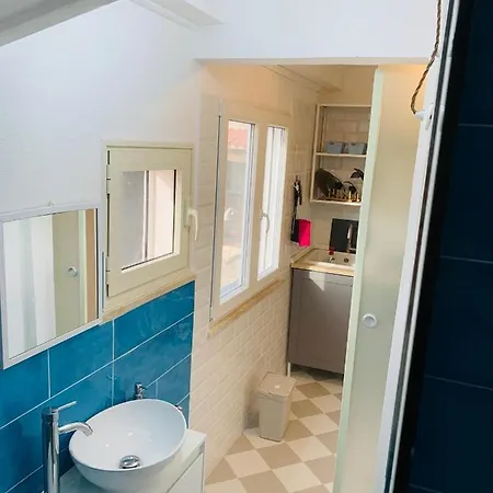 شقة Wonderful In Old ألغيرو